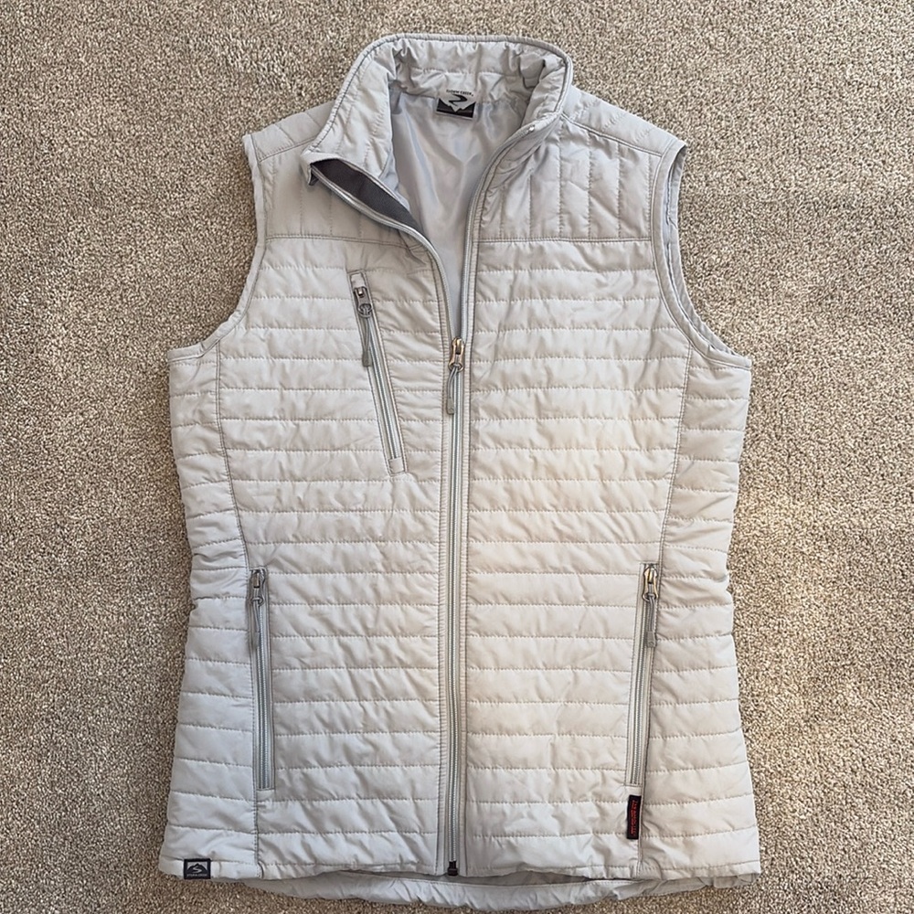Women’s Light Gray Puffy Zip Up Vest - Size Small - Storm Creek